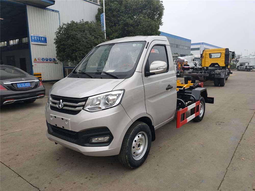 國六3-4方 藍(lán)牌長(zhǎng)安 勾臂垃圾車